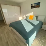 Apartamento Self Check In With Parking Included *