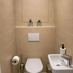 Self Check In With Parking Included Appartement Bratislava
