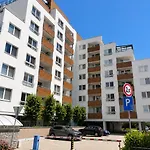 Appartement Self Check In With Parking Included *