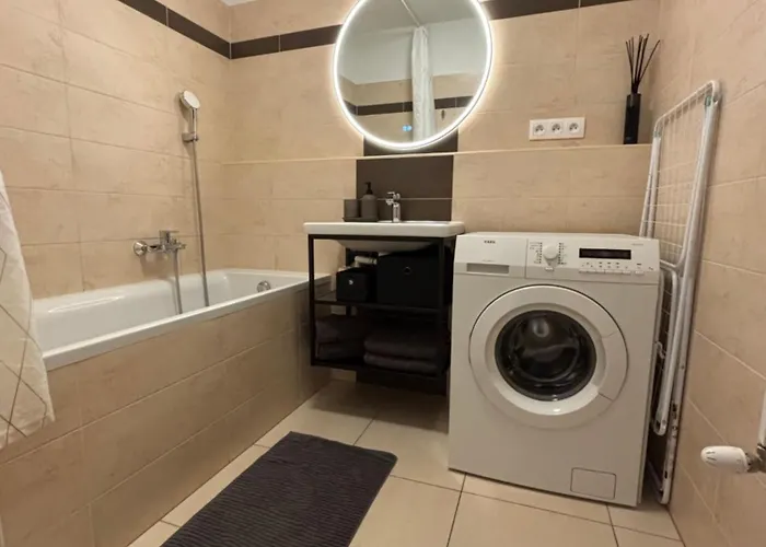 Appartement Self Check In With Parking Included *